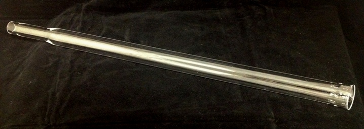 ar9154.jpg Alpha Resources Africa Product AR9154 in Reagant Tubes under Quartz & Glassware.